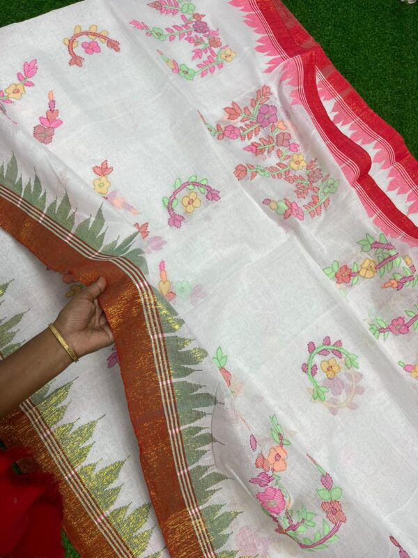 গংগা- যমুনা তাজমহল পাড় হোয়াইট জড়ি মনিপুরি  শাড়ী