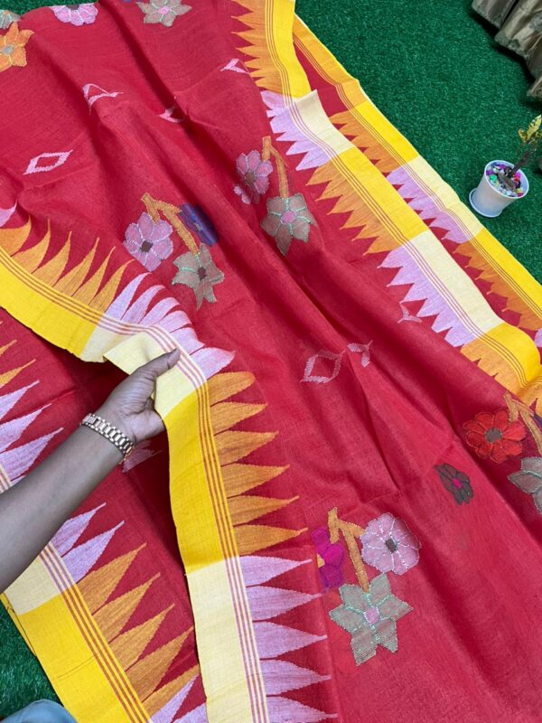 ক্লাসিক রেড মনিপুরী